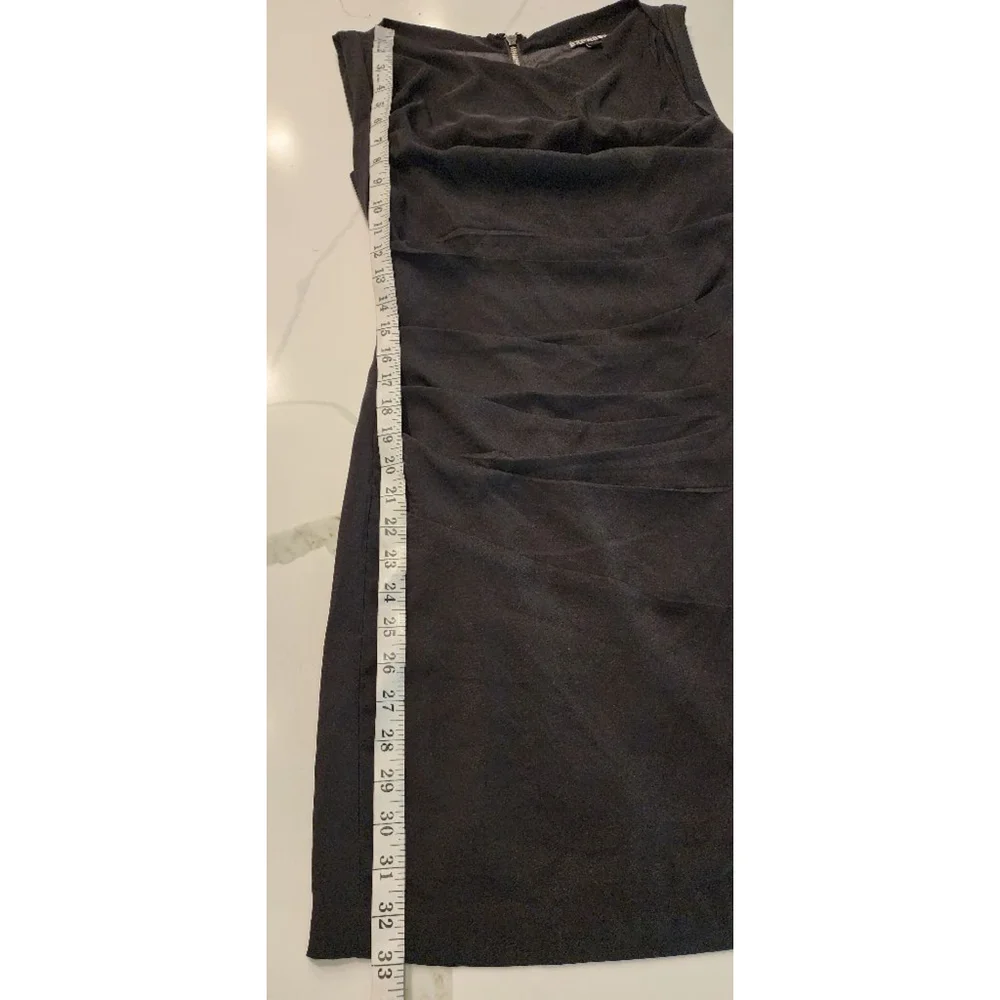 Express Black Sleeveless Ruched Cocktail Dress Size 0 LBD Full Back Zipper